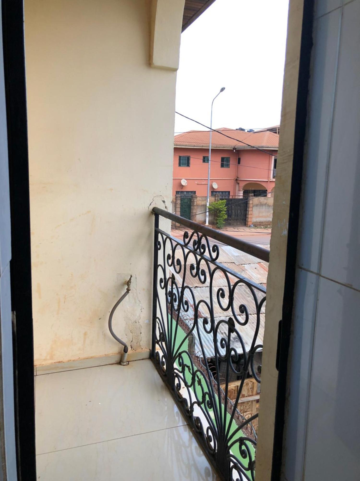 Appartement Moderne De 120M2, Dote De Cameras De Surveillance, Quartier Residentiel, Nkomo Maetur, Yaoundé Εξωτερικό φωτογραφία
