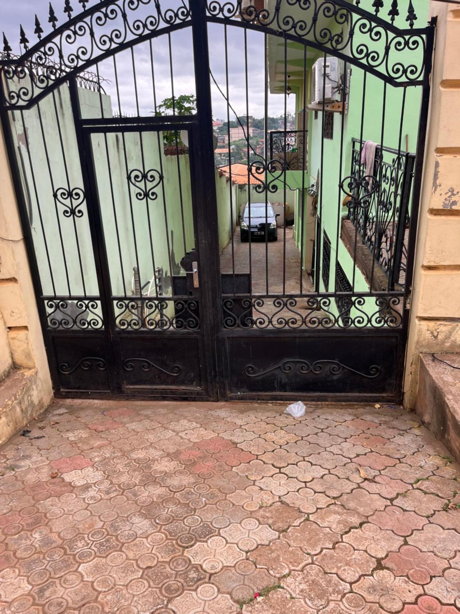 Appartement Moderne De 120M2, Dote De Cameras De Surveillance, Quartier Residentiel, Nkomo Maetur, Yaoundé Εξωτερικό φωτογραφία