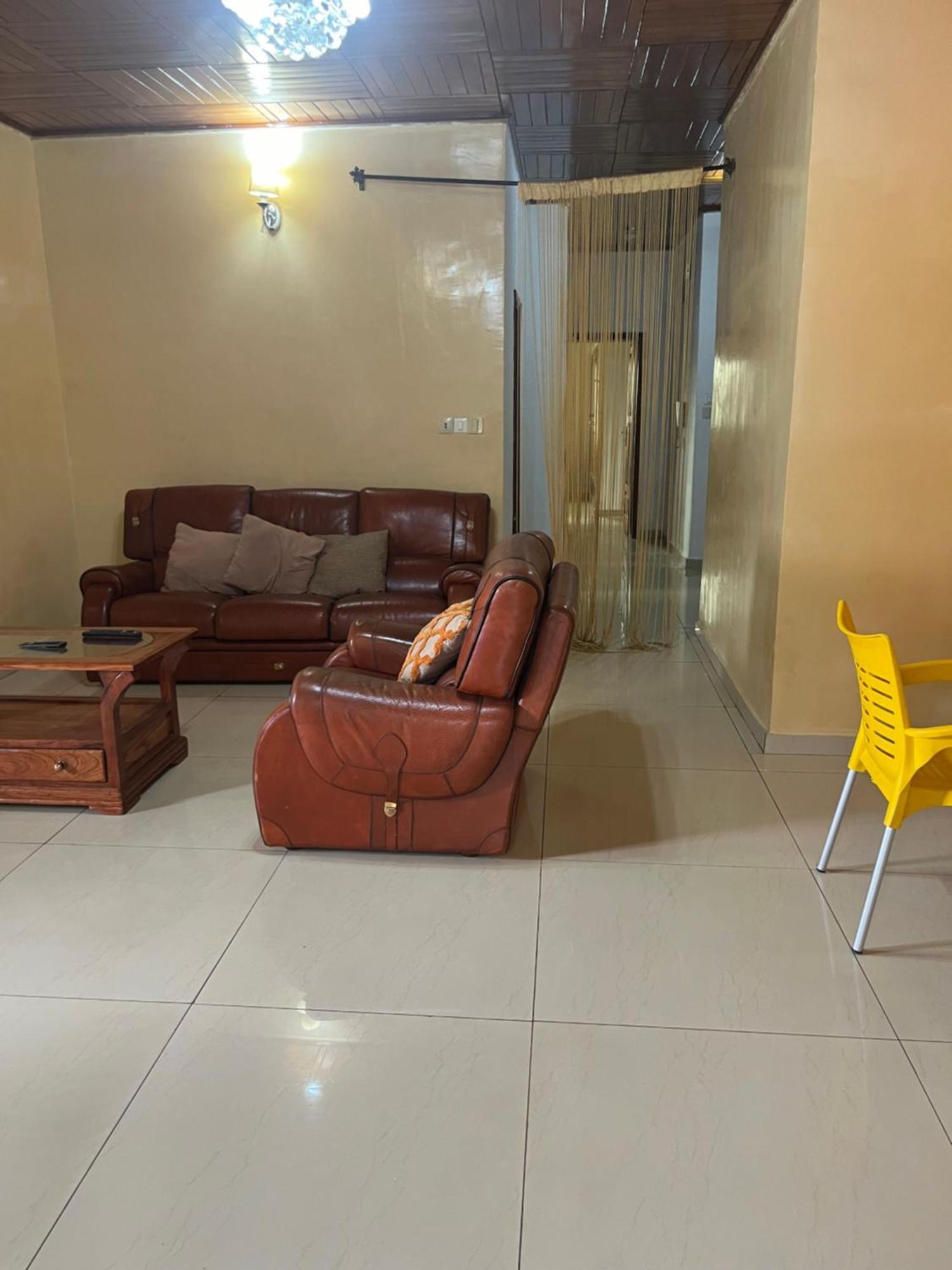 Appartement Moderne De 120M2, Dote De Cameras De Surveillance, Quartier Residentiel, Nkomo Maetur, Yaoundé Εξωτερικό φωτογραφία